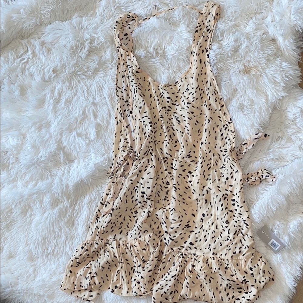 Stone beige print top (XL)